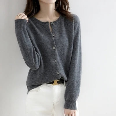 Élise Classic Cardigan