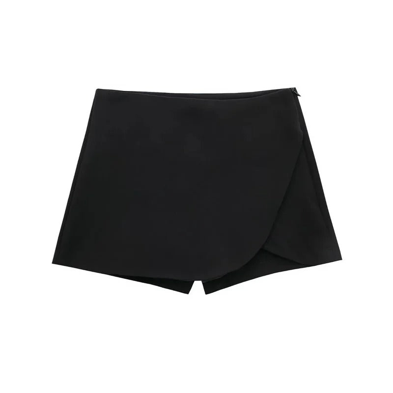 Luna Essential Skort