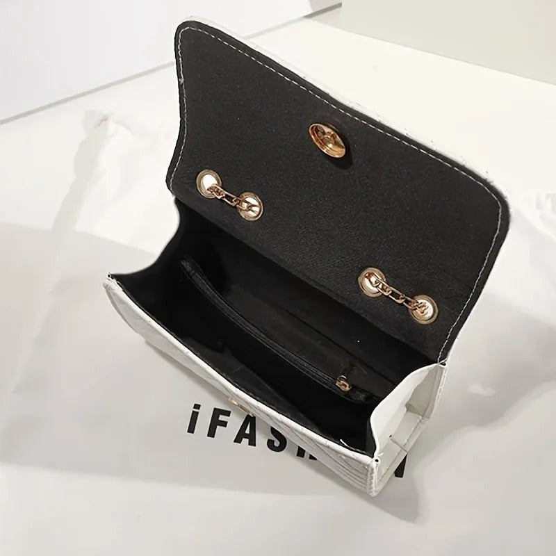 Luxury Style in a Compact Handbag