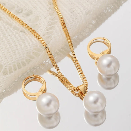Aurora Pearl Jewellery Set